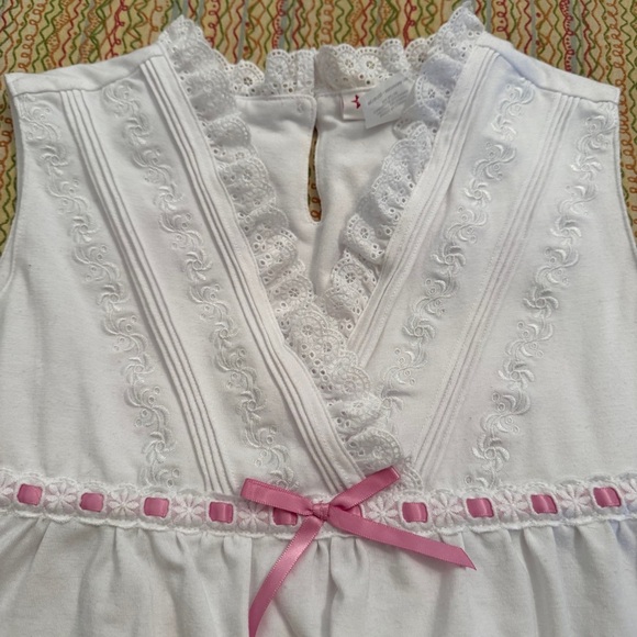 American Girl Rebecca Inspired White Pajama Top with Lace/Bow Detail Girls 10/12 - Picture 9 of 11